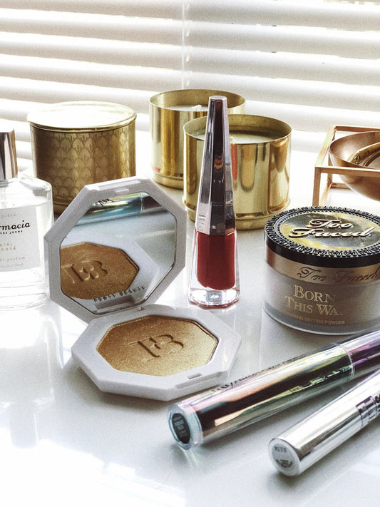 Améliorez Votre Maquillage avec un Fond de Teint Adaptable - Hailey Beauty