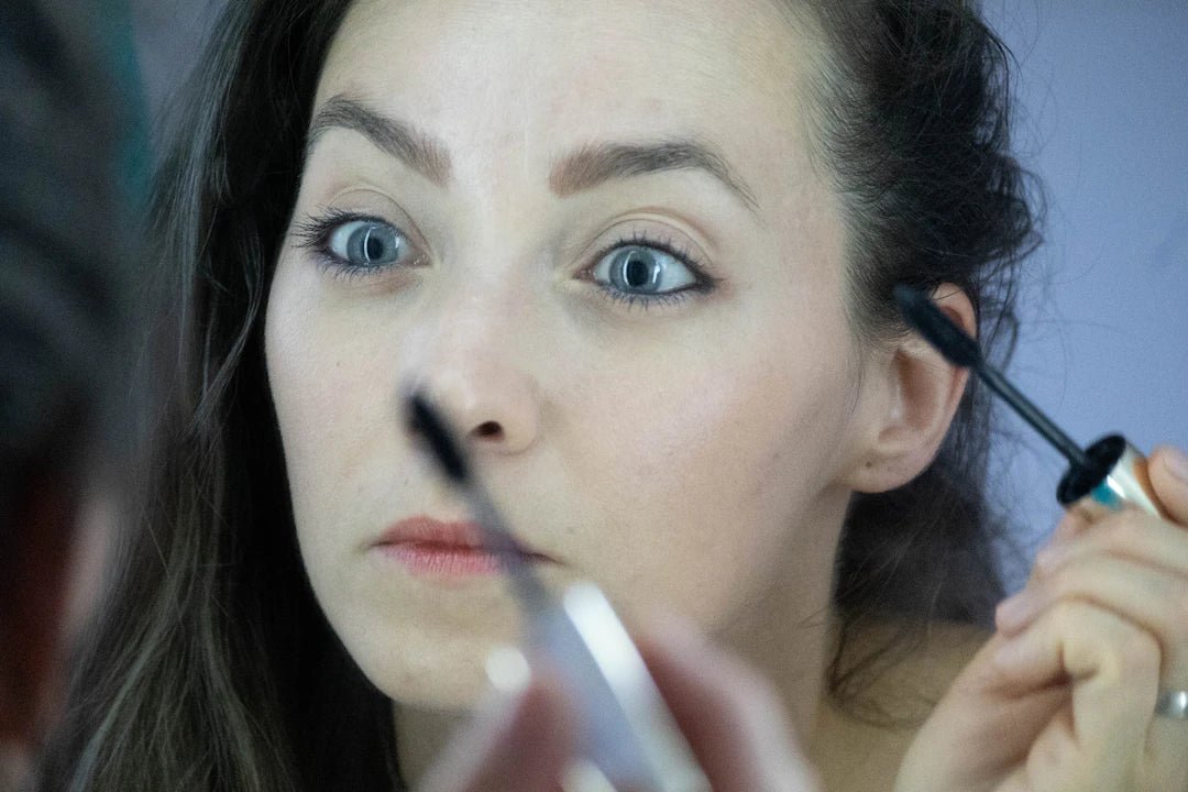 Maquillage Naturel : Secrets pour un Fond de Teint Adaptable - Hailey Beauty